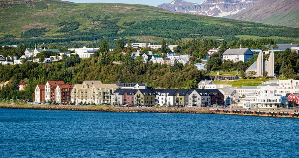 Alternate view of neighborhood along waterline, Akureyri