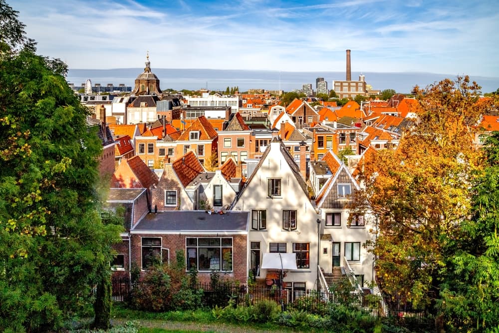 Neighborhood of closely placed homes, Leiden