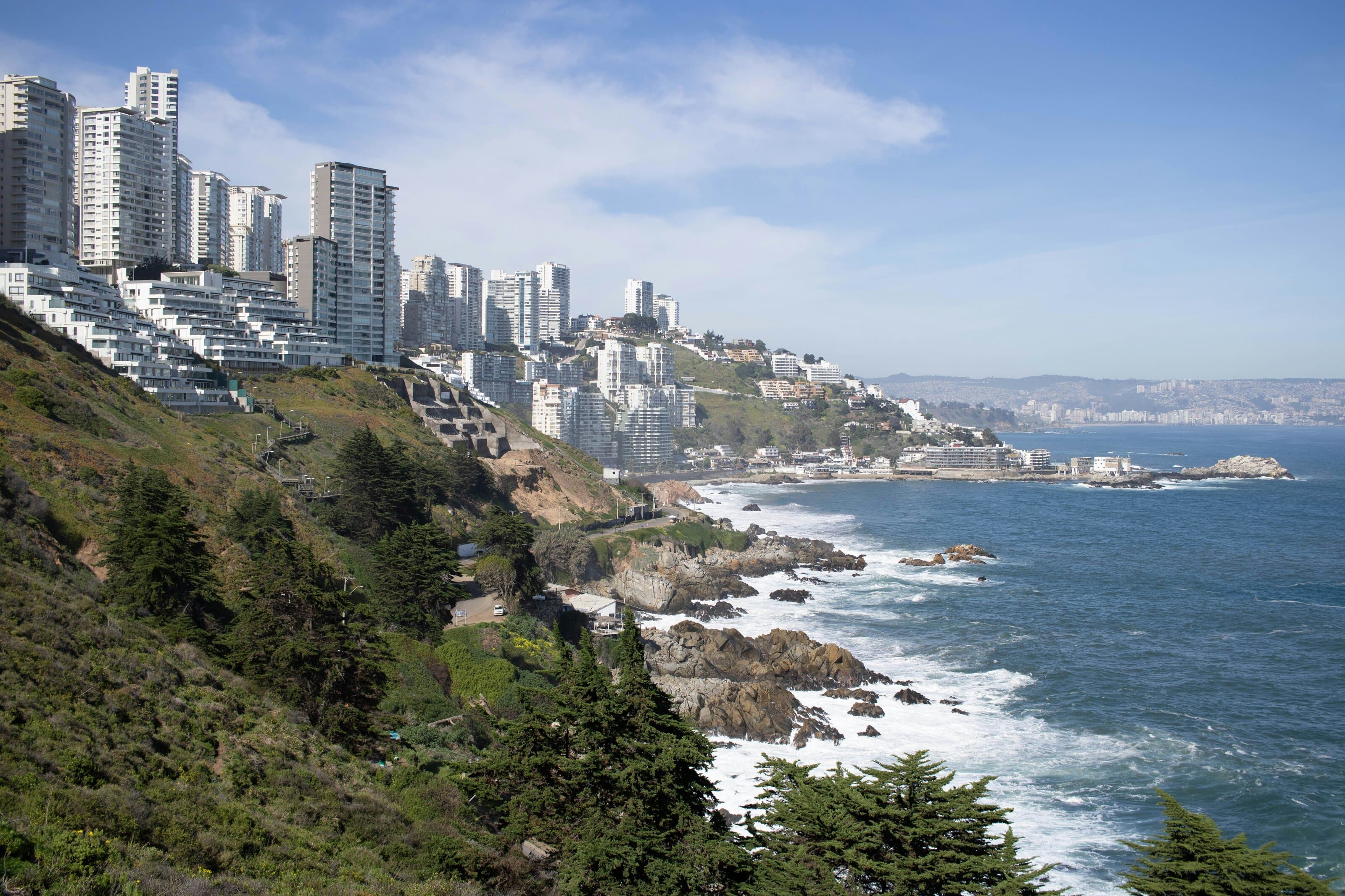 Reñaca coastline from the hills