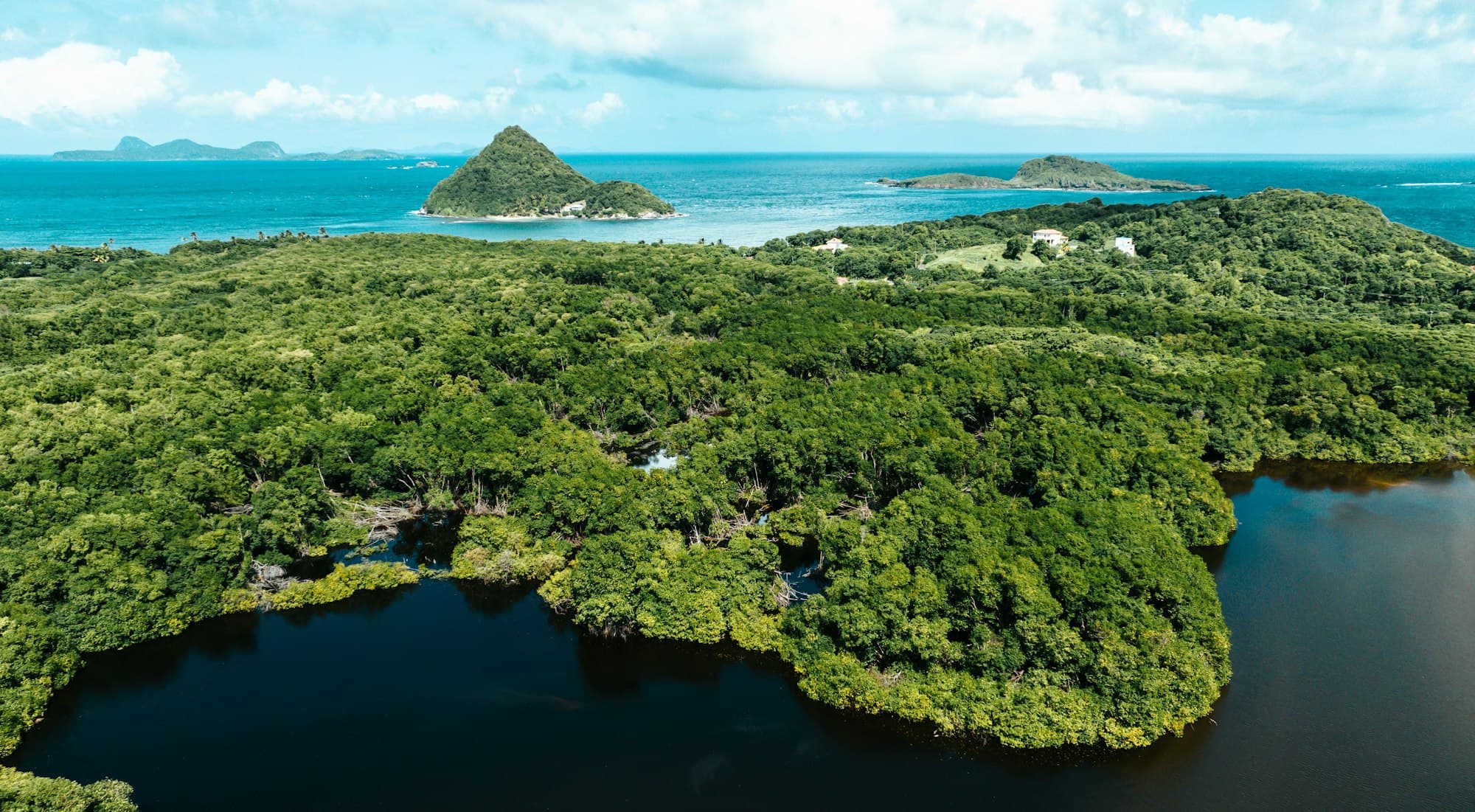 Grenada's nomad visa: $37,000 a year and a trip to the post office