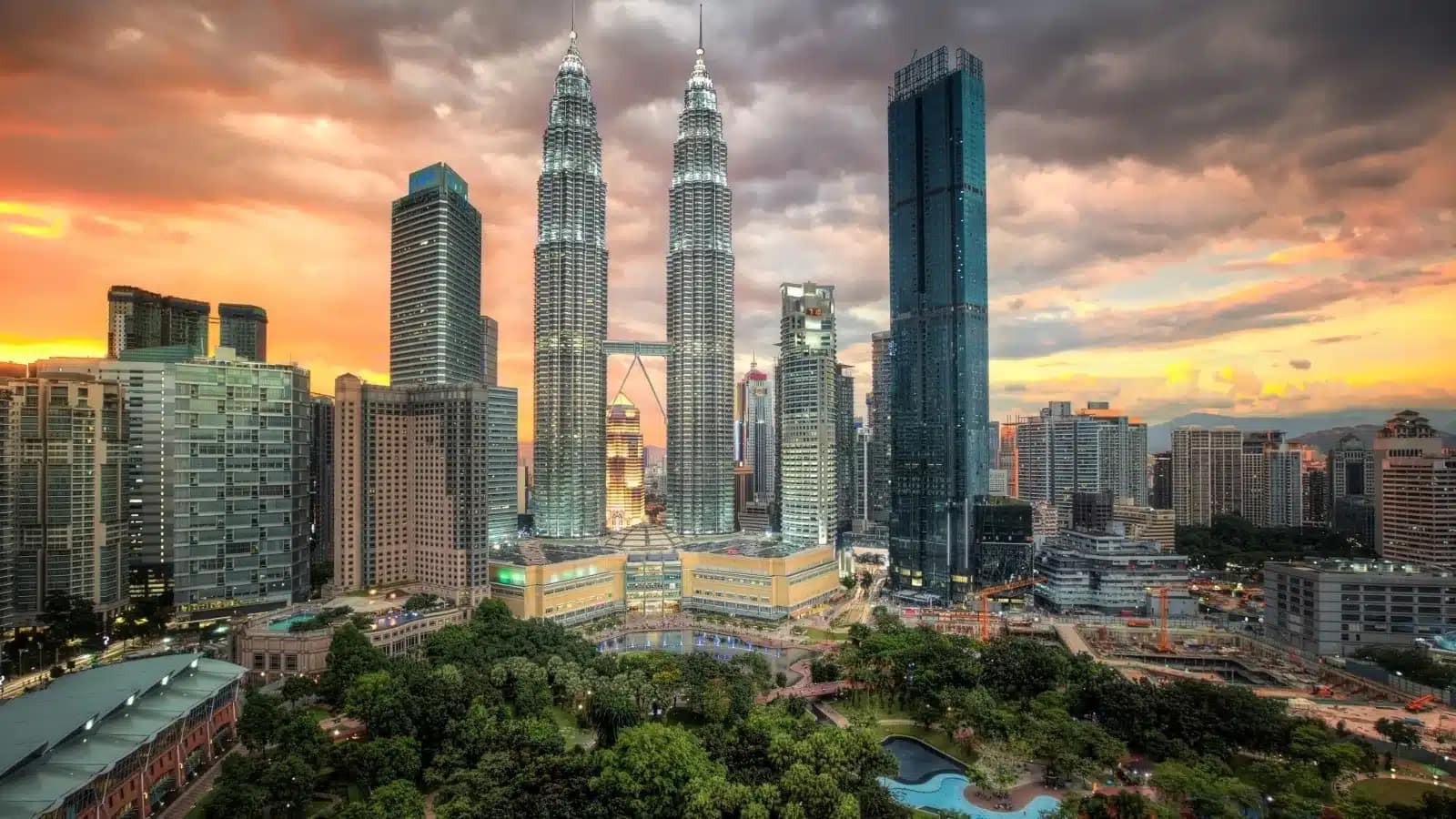 Malaysia's nomad pass: $24,000 a year if you work in tech, $60,000 if you don't