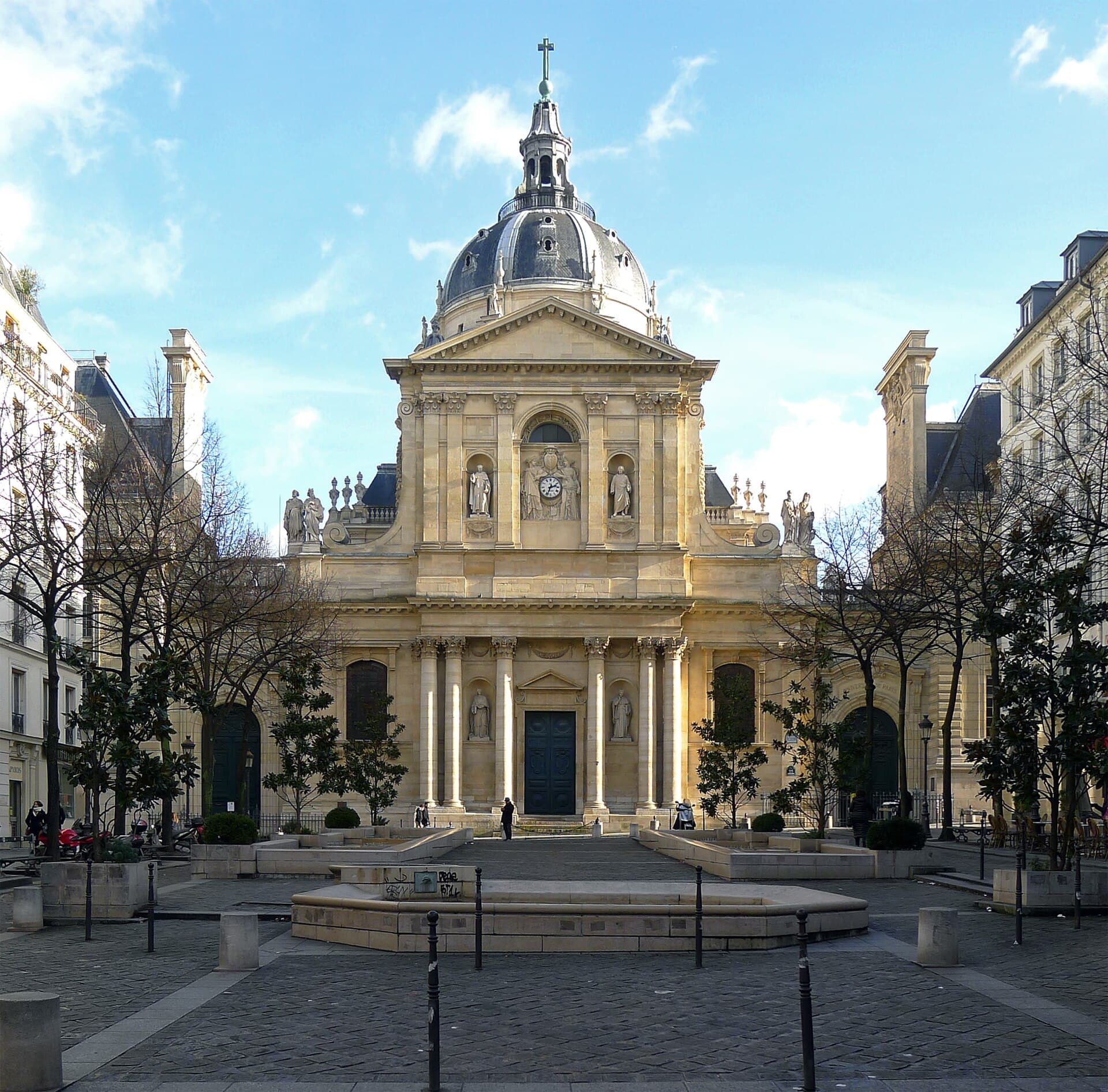 The French student visa, and what a degree costs now