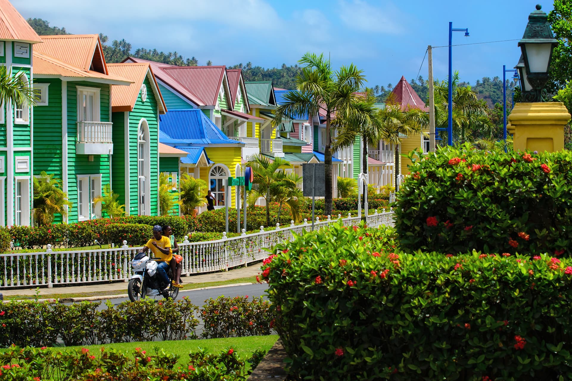 Permanent residency in the Dominican Republic: the five-year climb, and who skips it