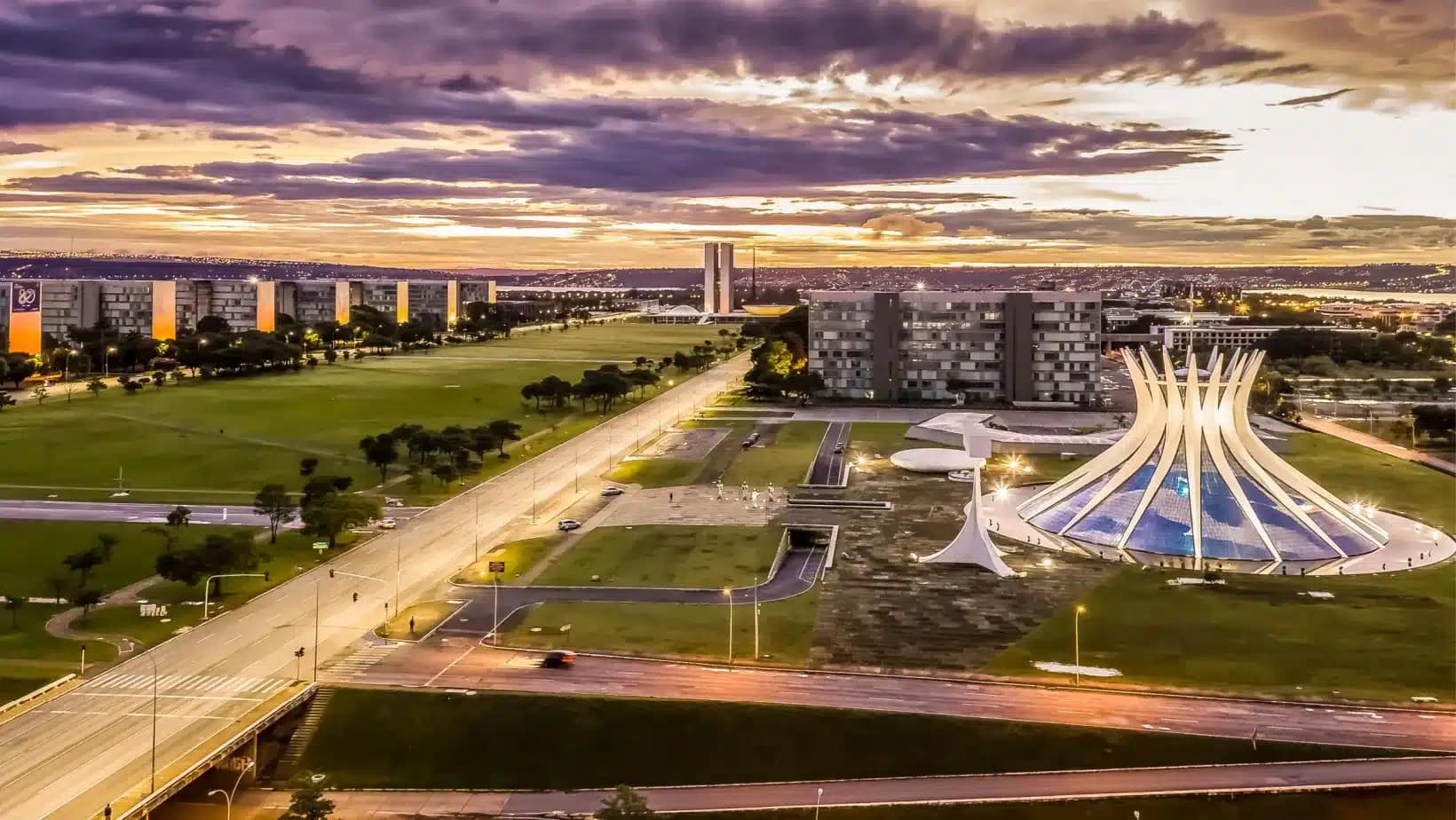 Brazil's investor visa: residence from a stake in a business or a home