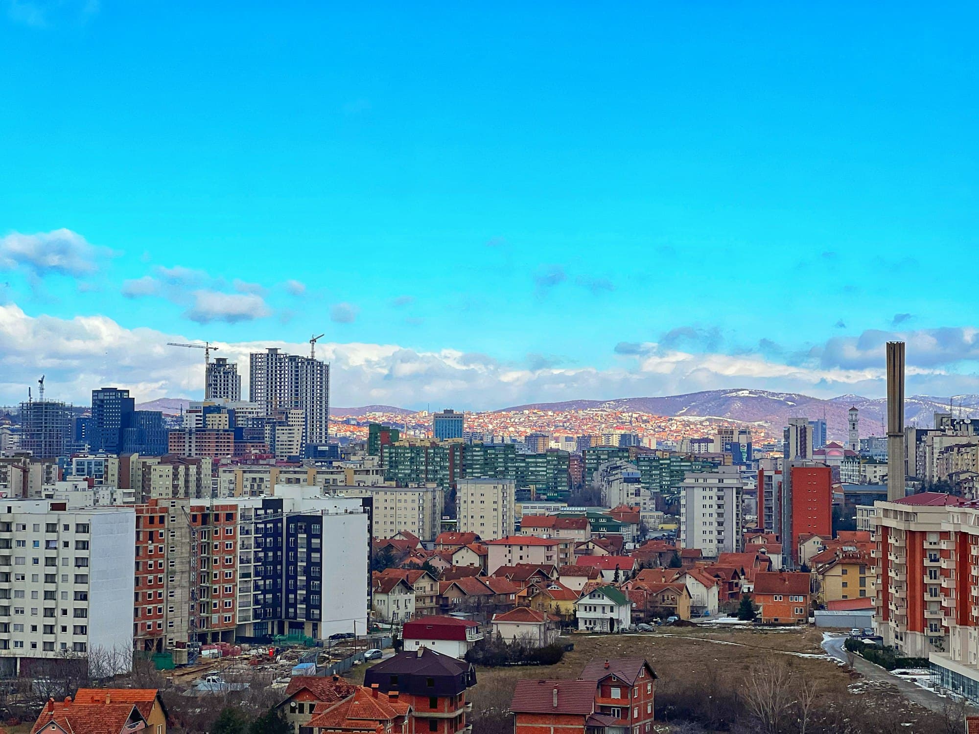 Kosovo work permit: what Americans need before the first paycheck