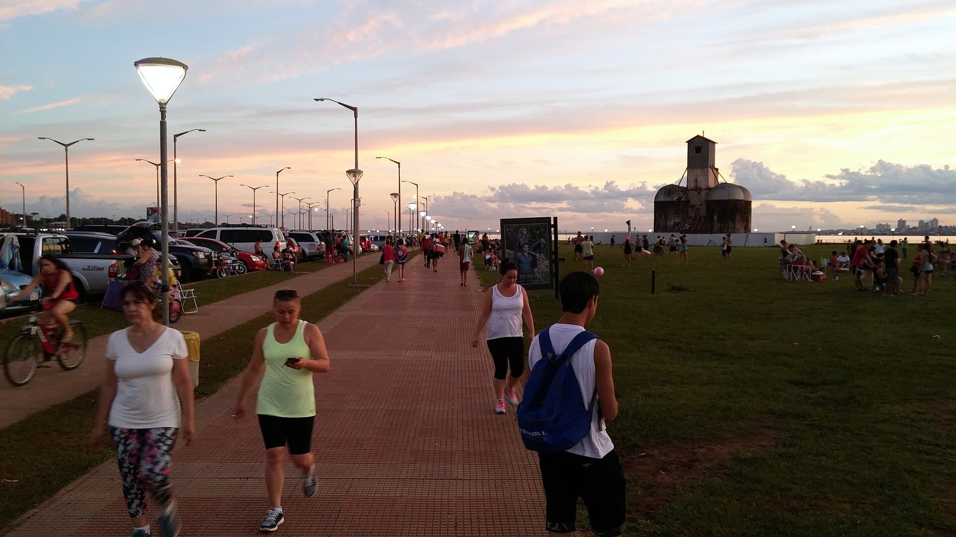 Paraguay temporary residence: two years, about $500, and the income proof comes later
