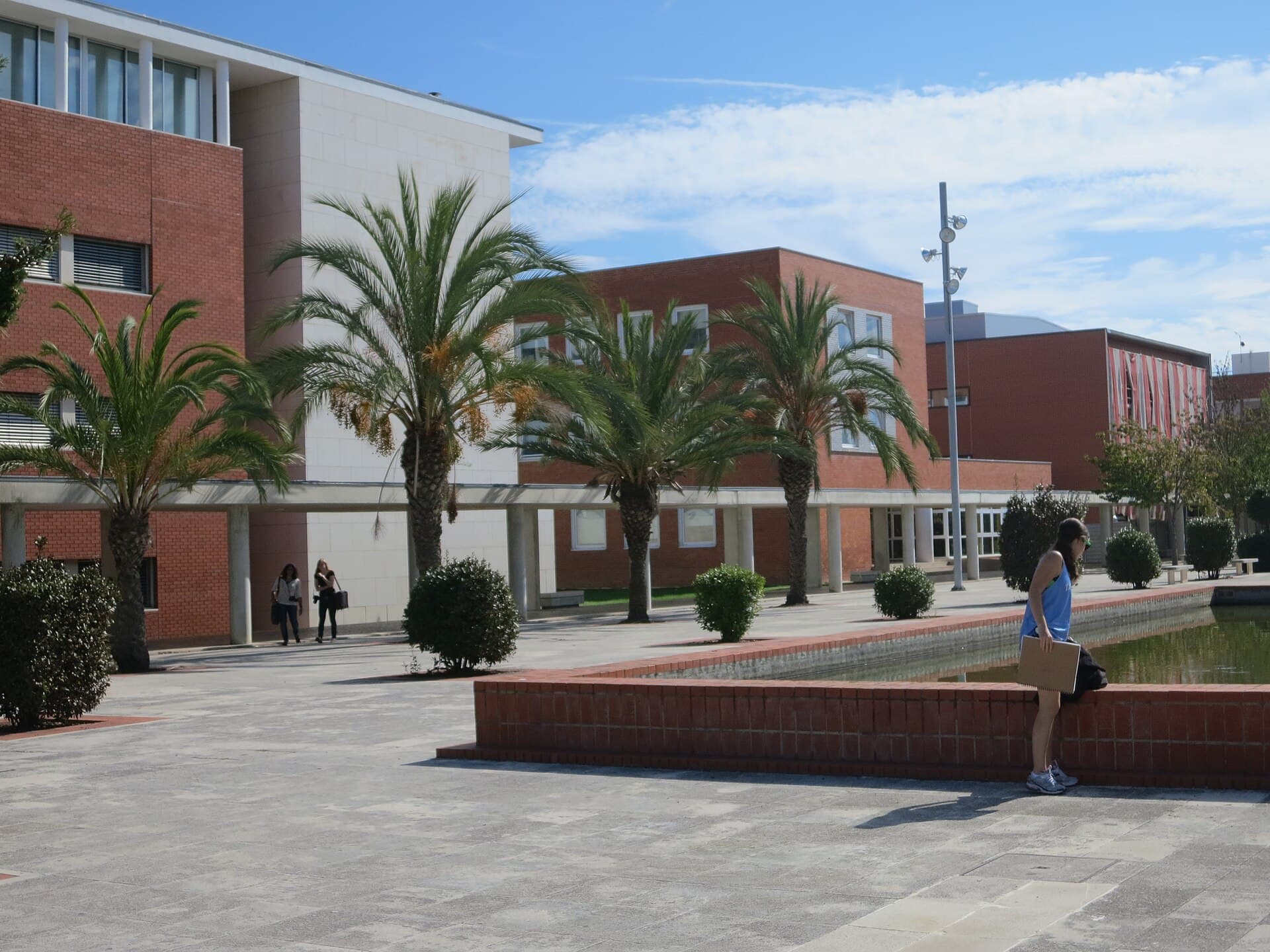 You apply to a university, not to a national system