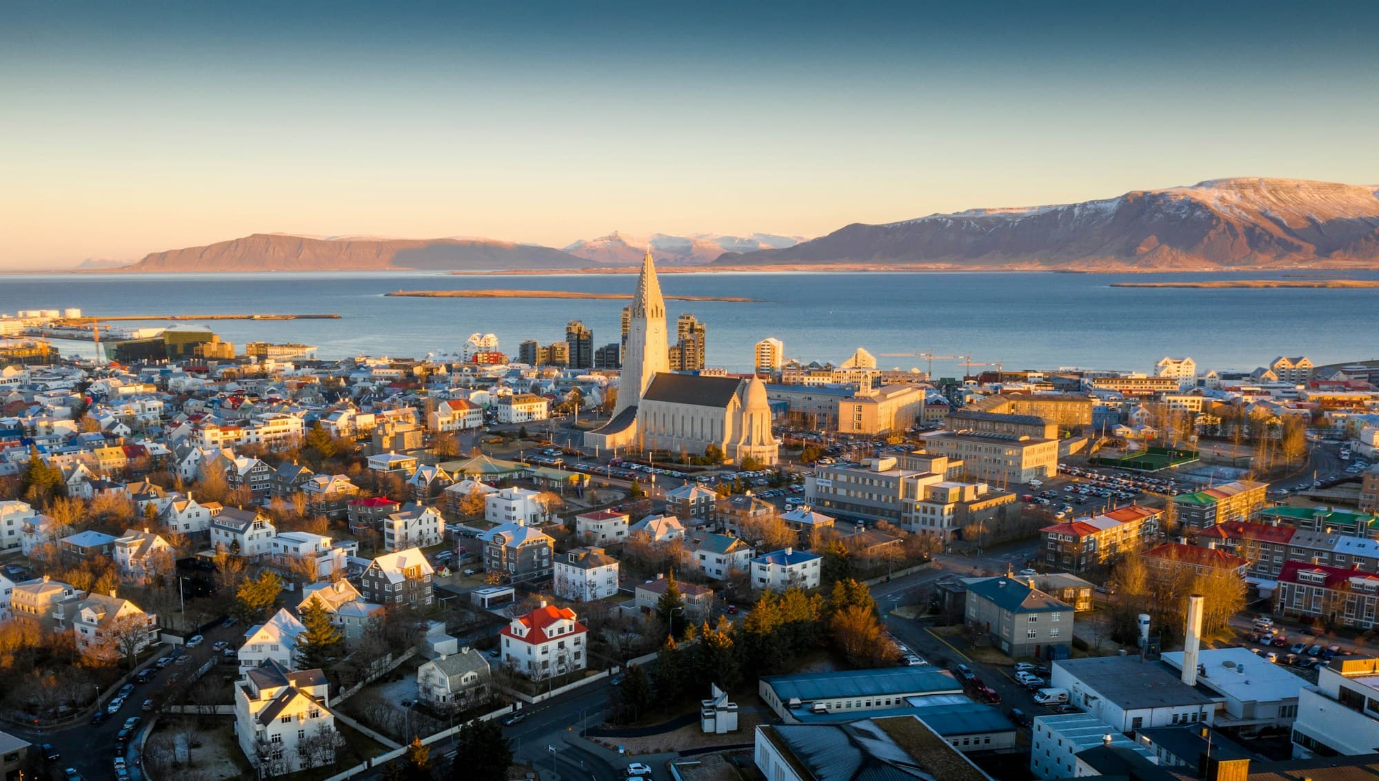 Iceland's work permit: the job-offer route for Americans