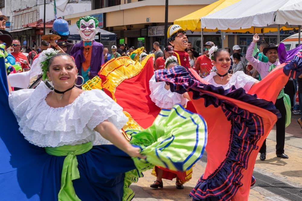 San José: a real city underneath the pura vida
