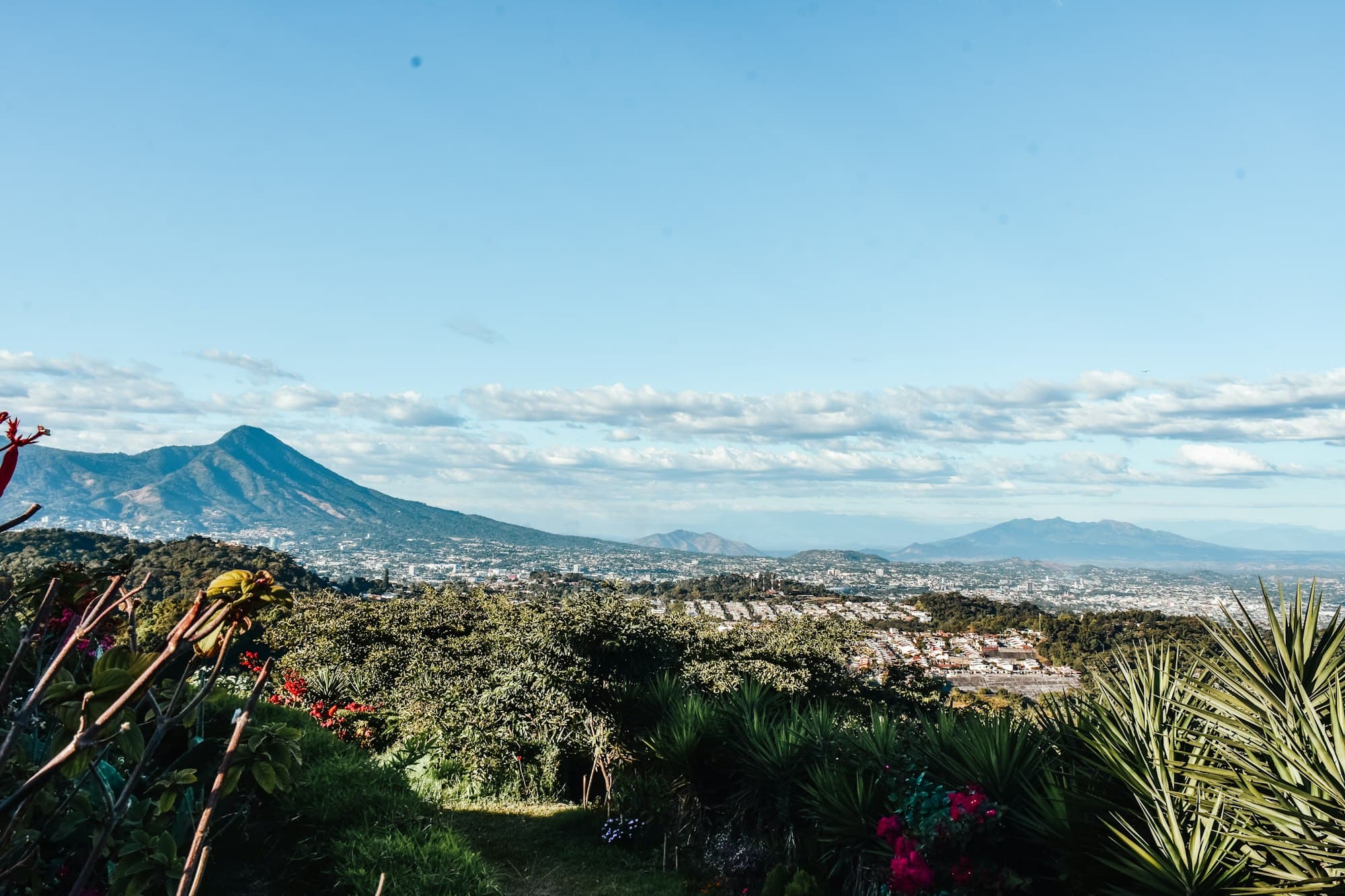 Living in El Salvador in 2026: an honest guide for Americans