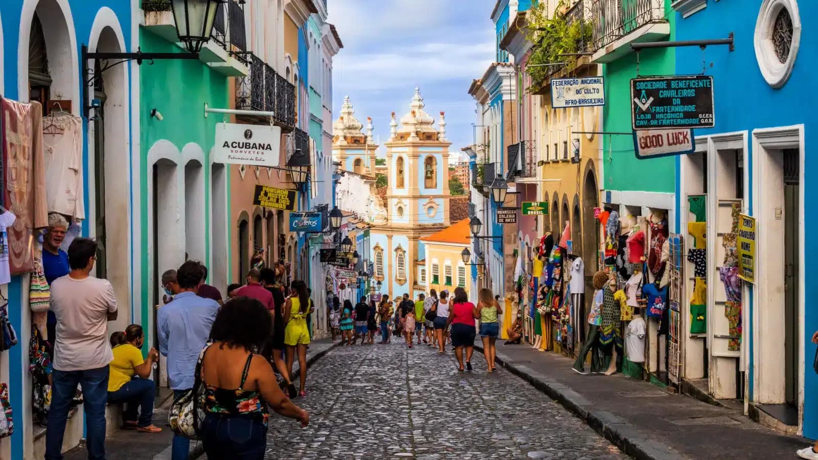 Pastel colonial buildings along a cobbled street in Salvador's Pelourinho, Bahia