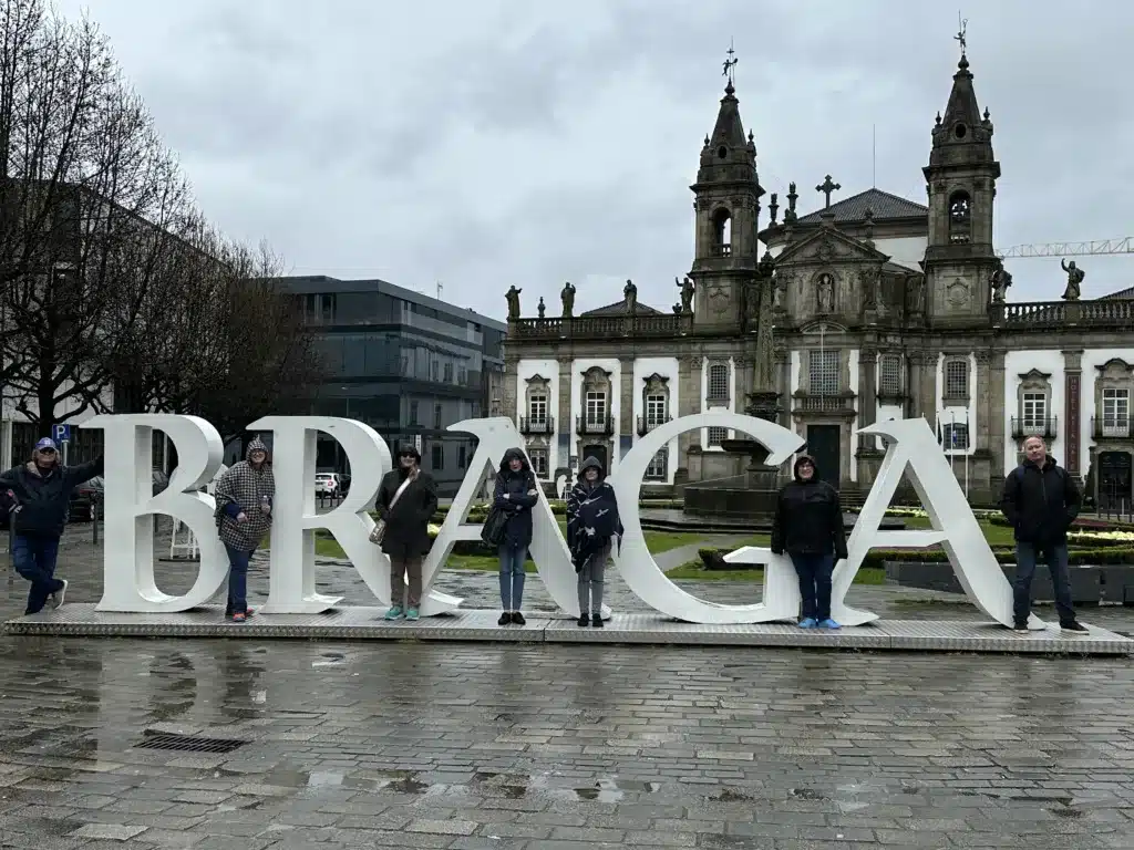 why should you move to Braga - banner