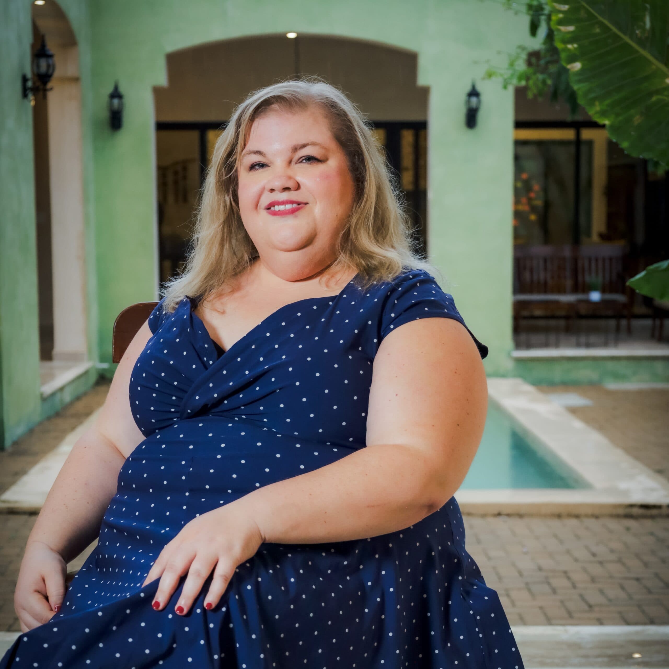 Vanessa Hood, Expatsi community support