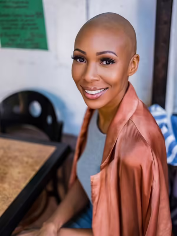 Amber Edwards headshot