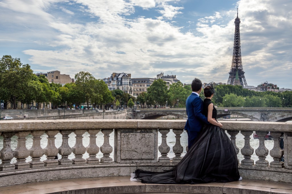 Should I move to France